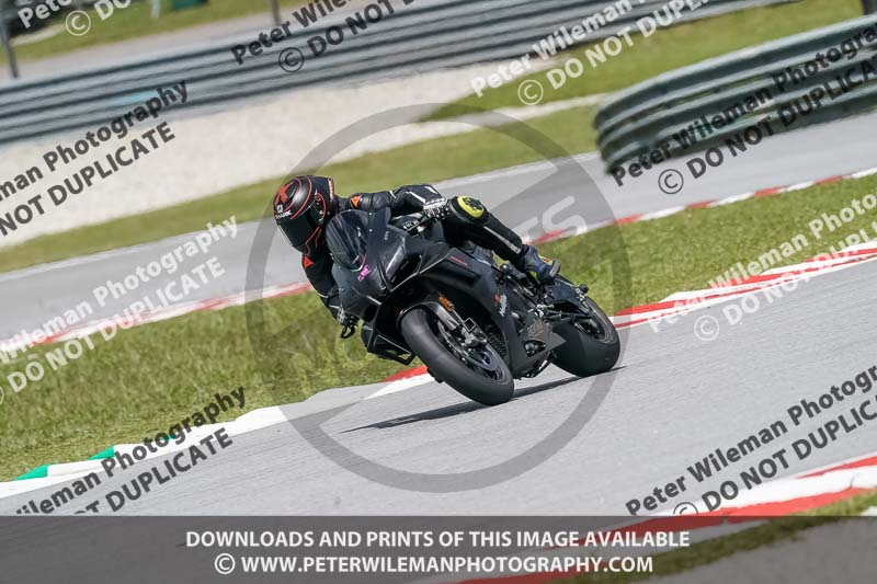 Sepang;event digital images;motorbikes;no limits;peter wileman photography;trackday;trackday digital images
